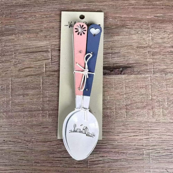 Enamel teaspoon set with wooden handles and farmhouse laser engraving