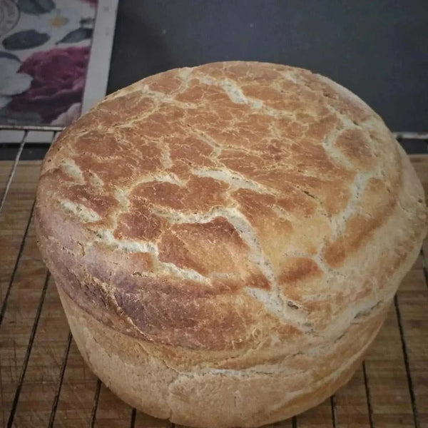 Eureka Mills Potbrood Easy Home Mix 1kg packaging for homemade bread baking