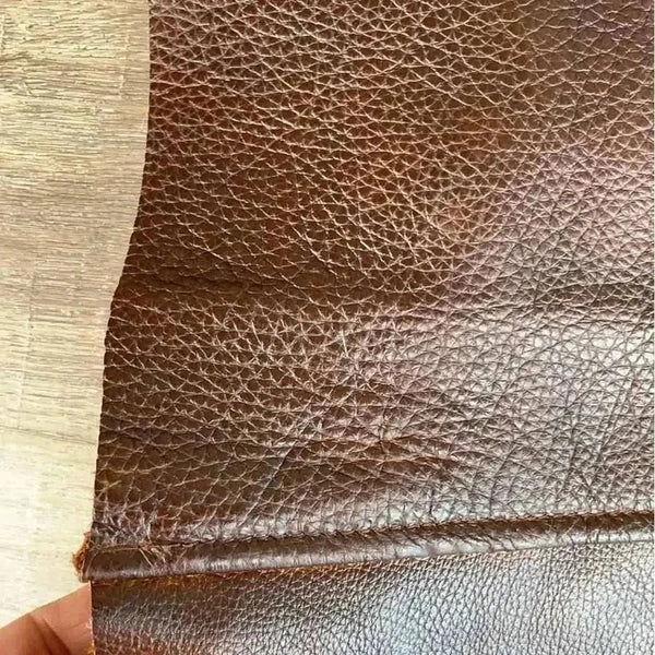 Woesmooi Genuine leather Apron in brown, vintage style and handcrafted quality