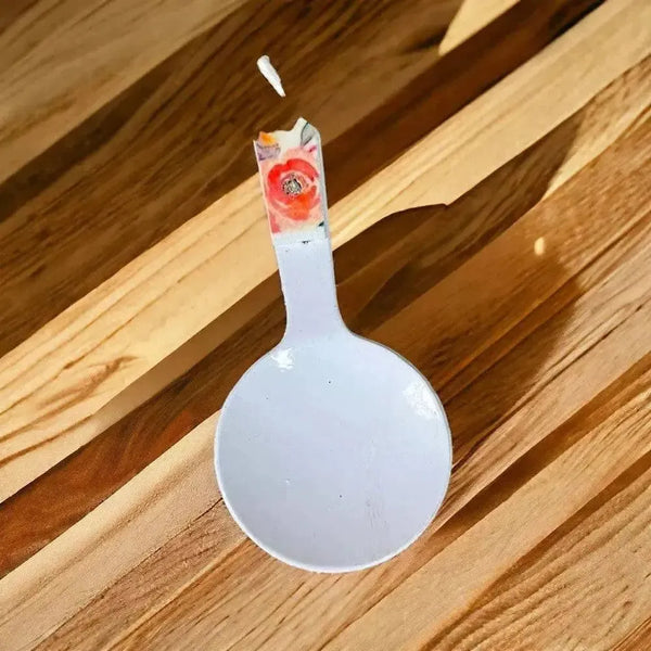 Enamel printed sugar spoon with wooden painted handle Droom Groot