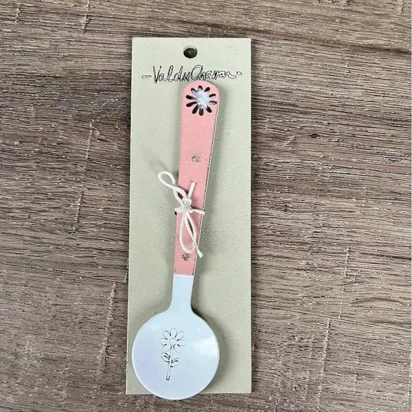 Enamel sugar spoon with wooden handle and laser engraved flower design